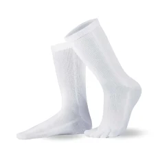 Knitido Essentials Largo blanco calcetines 5 dedos